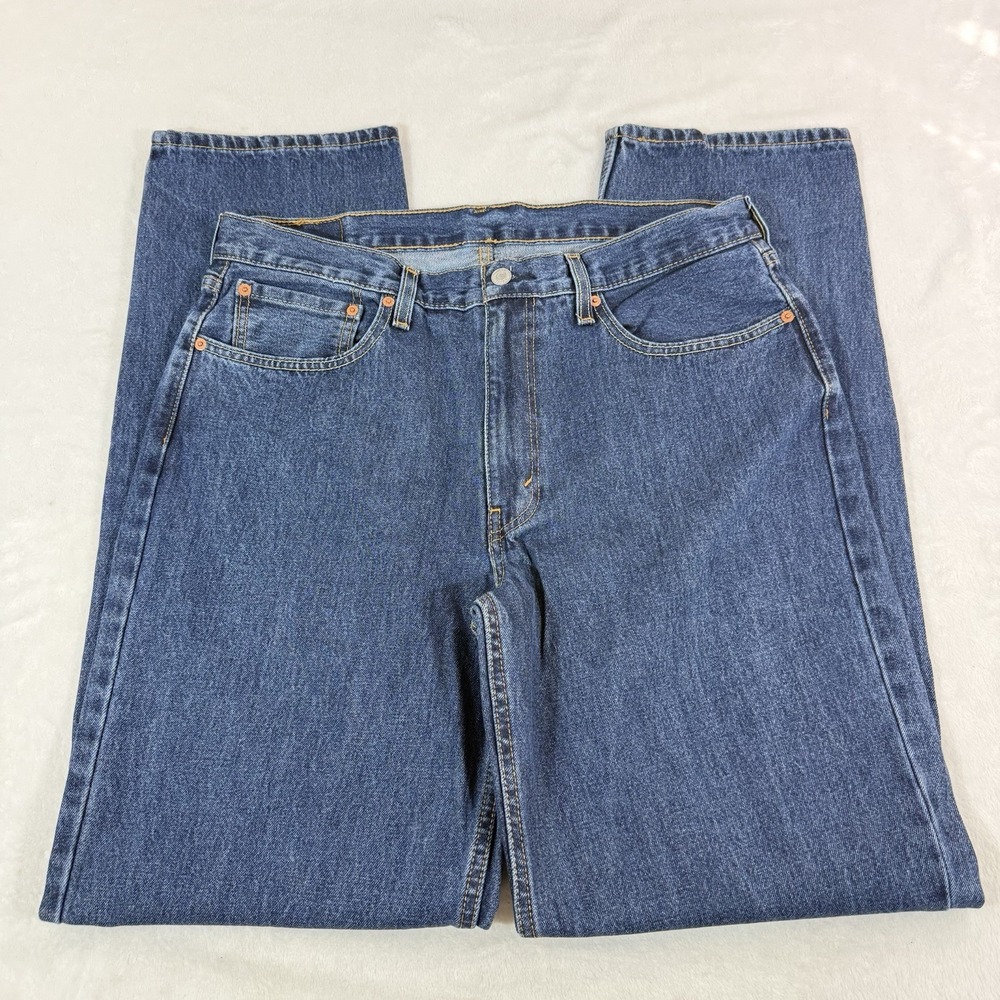 Levi's 550 Relaxed Fit Medium Blue Mens Jeans Size 36X35 Y2K 100% Cotton 90s